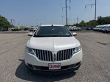 Used 2014 Lincoln MKX FWD w/ Walnut Swirl Wood Package image 2