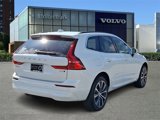 Used 2022 Volvo XC60 B5 Momentum w/ Climate Package image 4