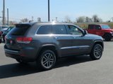 Used 2019 Jeep Grand Cherokee Limited image 3
