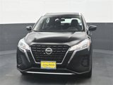 Used 2021 Nissan Kicks SV image 3