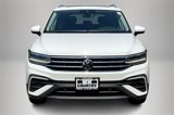 Used 2024 Volkswagen Tiguan SE w/ Panoramic Sunroof Package image 3