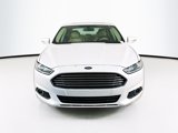 Used 2016 Ford Fusion SE w/ Equipment Group 202A image 2
