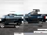 Used 2019 Chevrolet Colorado LT w/ LT Convenience Package image 2