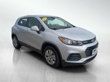 Used 2018 Chevrolet Trax LS image 3