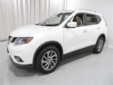 Used 2015 Nissan Rogue SL w/ SL Premium Package image 3