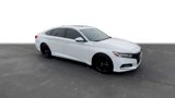 Used 2019 Honda Accord Sport image 2