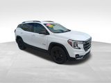 Used 2023 GMC Terrain AT4 image 3