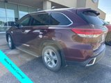 Used 2017 Toyota Highlander Limited image 4