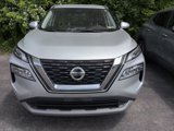 Used 2021 Nissan Rogue SV image 2