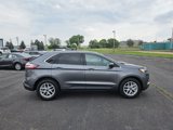 Used 2023 Ford Edge SEL image 5