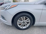Used 2017 Hyundai Sonata SE image 2