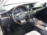 Used 2018 Lexus ES 300h image 6