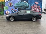 Used 2017 Toyota Camry SE image 2