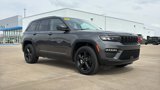Certified 2023 Jeep Grand Cherokee Limited w/ Black Appearance Package image 2