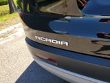Used 2019 GMC Acadia SLE image 6