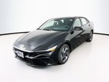 New 2025 Hyundai Elantra SEL image 3