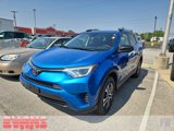 Used 2018 Toyota RAV4 LE image 3