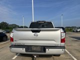 Used 2017 Nissan Titan SV image 5