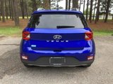 Used 2024 Hyundai Venue SEL image 4