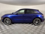 Certified 2024 Porsche Macan image 2