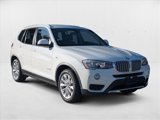 Used 2017 BMW X3 xDrive28i image 3