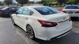 Used 2018 Nissan Altima 2.5 SV image 3