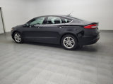 Used 2018 Ford Fusion SE w/ Fusion SE Technology Package image 3