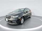 Used 2022 Chrysler Pacifica Touring-L image 4