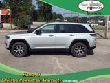 Used 2024 Jeep Grand Cherokee Limited image 2