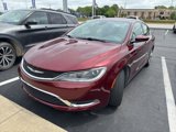 Used 2015 Chrysler 200 Limited image 2