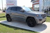 Used 2021 Jeep Grand Cherokee Laredo X image 2