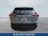 Used 2021 Toyota RAV4 XLE Premium image 4