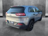 Used 2015 Jeep Cherokee Sport image 5