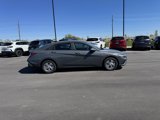 Used 2025 Hyundai Elantra SE image 2