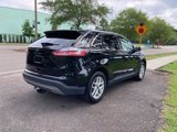 Used 2021 Ford Edge SEL w/ Convenience Package image 3