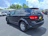 Used 2019 Dodge Journey SE image 4