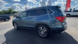 Used 2017 Honda Pilot Touring image 6