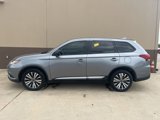 Used 2019 Mitsubishi Outlander ES image 2