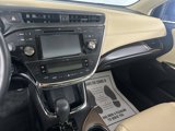 Used 2018 Toyota Avalon Limited image 4