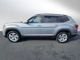 Used 2022 Volkswagen Atlas SE image 2