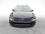 Used 2021 Volkswagen Tiguan SE w/ Panoramic Sunroof Package image 2