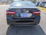 Used 2018 Toyota Camry XLE image 4
