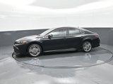 Used 2023 Toyota Camry SE image 4