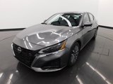 Used 2023 Nissan Altima 2.5 SV image 4