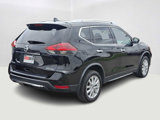 Used 2018 Nissan Rogue SV image 5