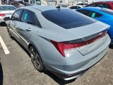 Used 2022 Hyundai Elantra SEL w/ Convenience + Premium Package image 4
