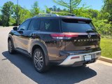 Used 2022 Nissan Pathfinder SL w/ SL Premium Package image 6