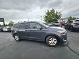 Used 2017 Kia Sedona LX w/ LX Essentials Premium Package image 2