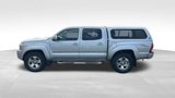 Used 2005 Toyota Tacoma 4x4 Double Cab image 2