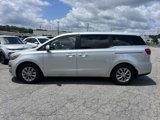 Used 2019 Kia Sedona LX image 4